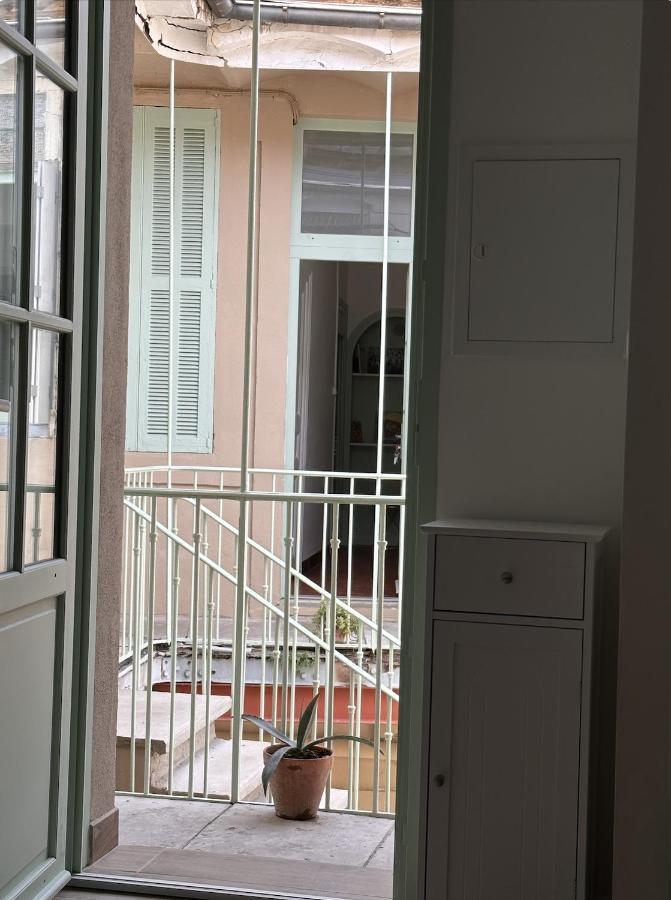 Le Petit Provencal Apartamento Nîmes Exterior foto